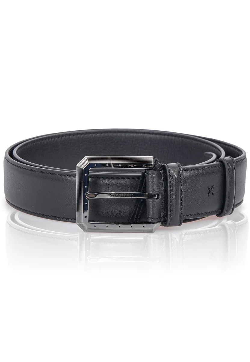Ремень STEFANO RICCI
vendor: STEFANO RICCI
model: Черный
typePrefix: Ремень
vendorCode: 203427
category: Мужчинам > Новинки > Аксессуары > Ремни
popularity: 500
Материал: Кожа
Пол: Мужской
Размер: 95
Цвет: Черный